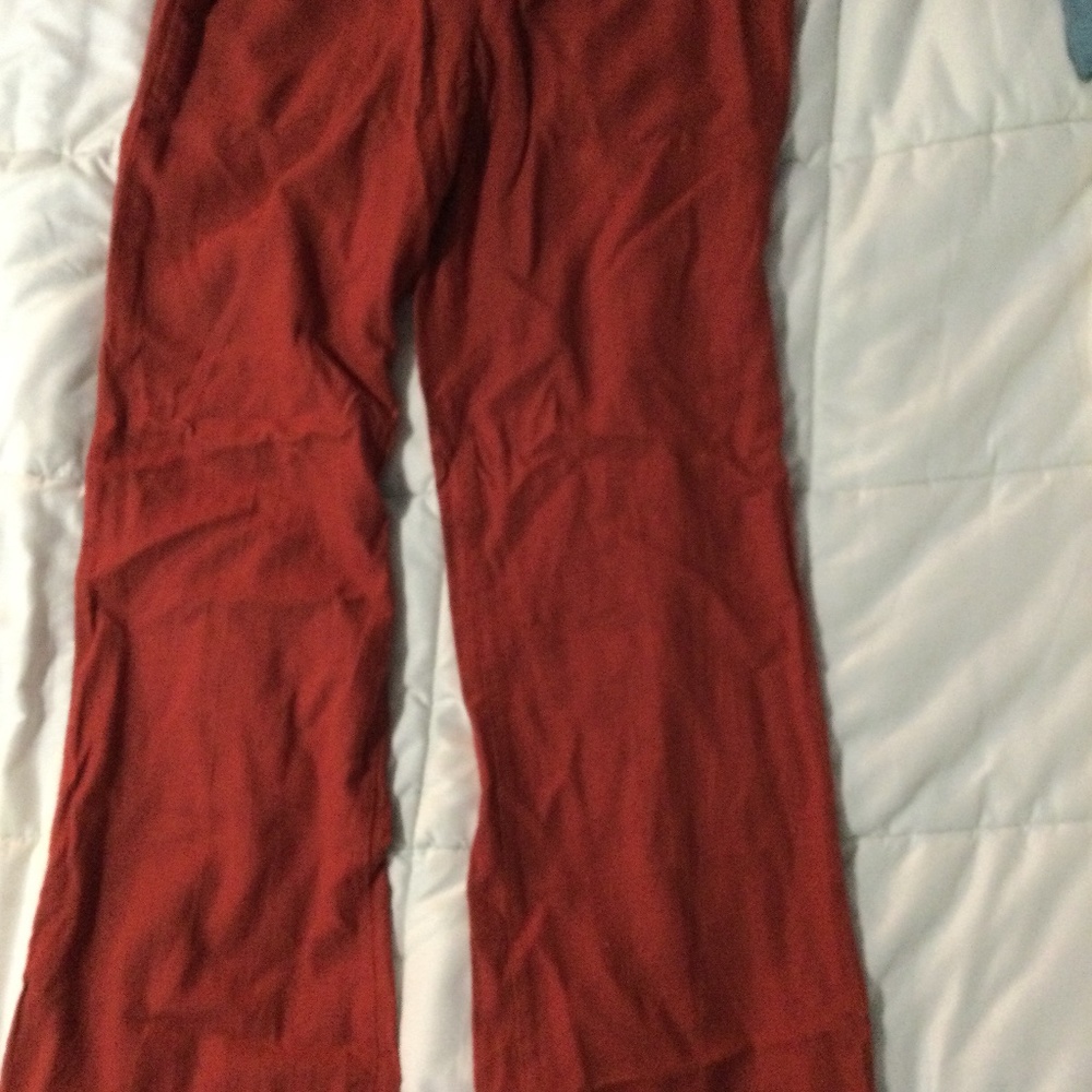 Red linen size 5